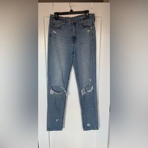American Eagle Outfitters mom jeans